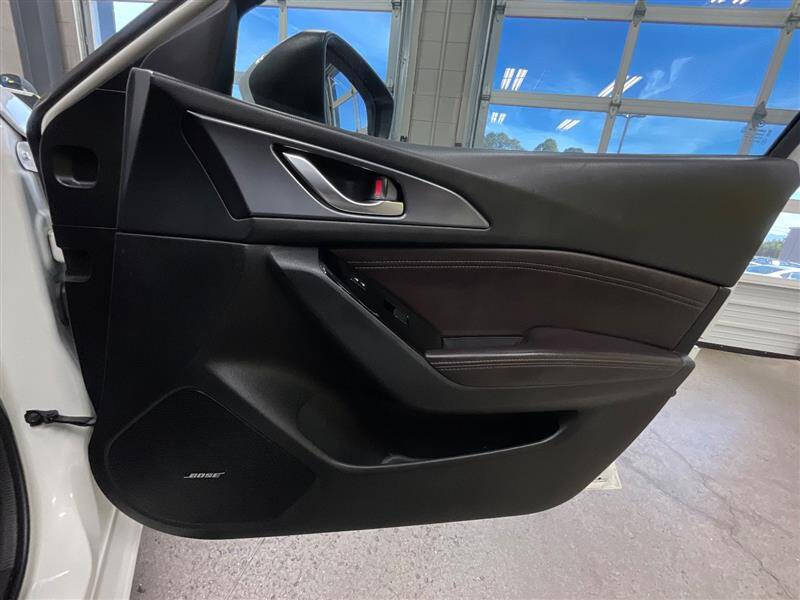 2017 Mazda MAZDA3 Grand Touring