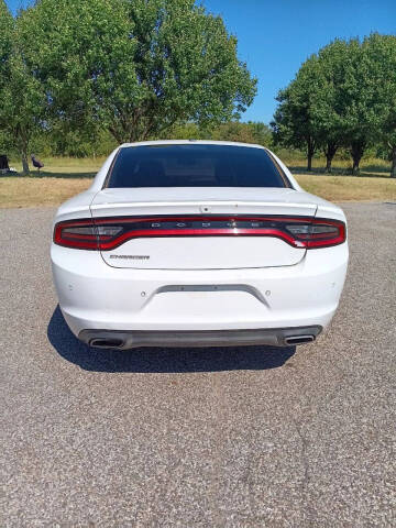 2020 Dodge Charger SXT