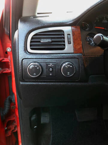 2011 Chevrolet Avalanche LT