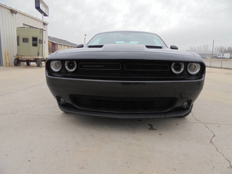 2021 Dodge Challenger SXT