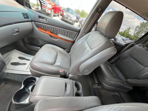 2009 Toyota Sienna XLE