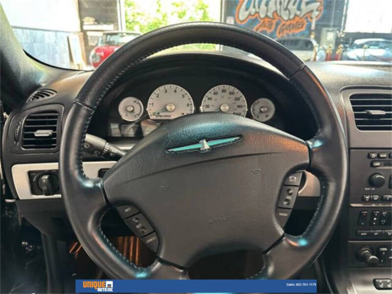 2005 Ford Thunderbird Deluxe