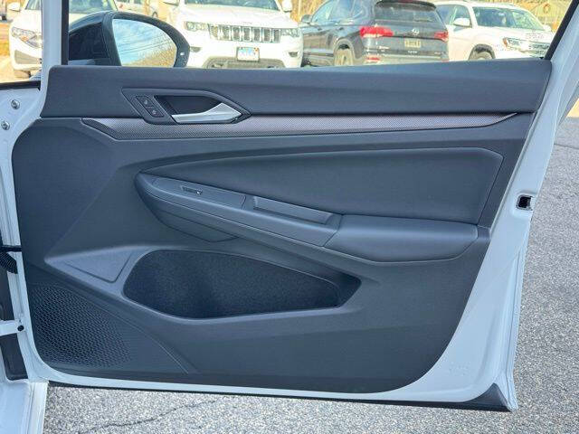 2026 Volkswagen Golf R 4Motion