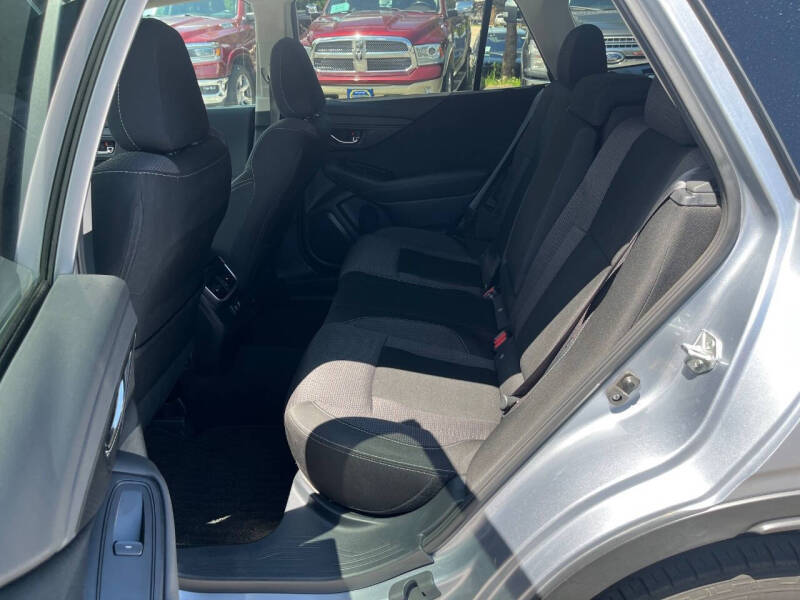 2022 Subaru Outback Premium