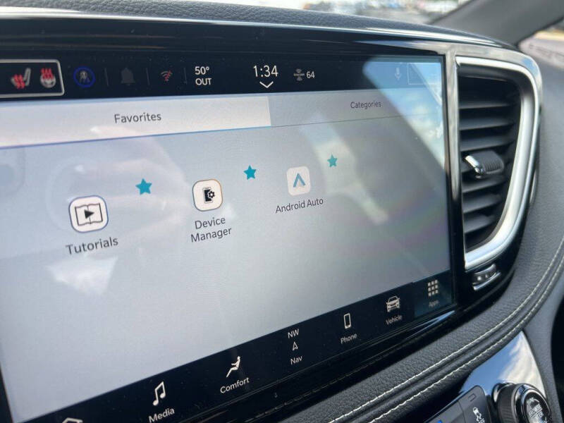 2026 Chrysler Pacifica Limited