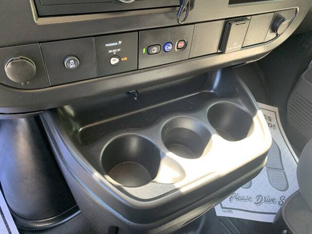 2024 Chevrolet Express 2500