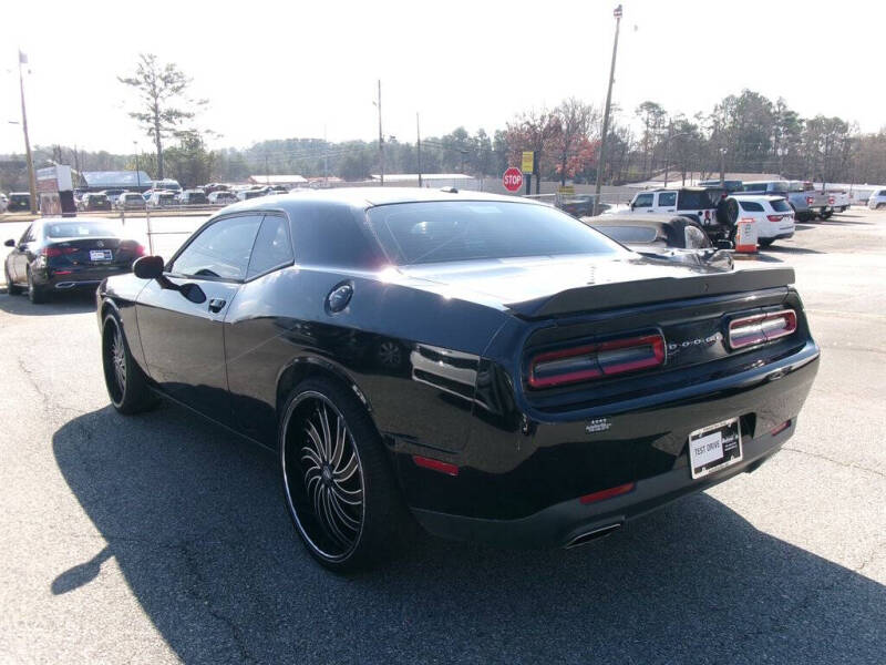 2018 Dodge Challenger SXT