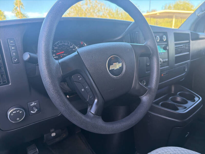 2009 Chevrolet Express LT 1500