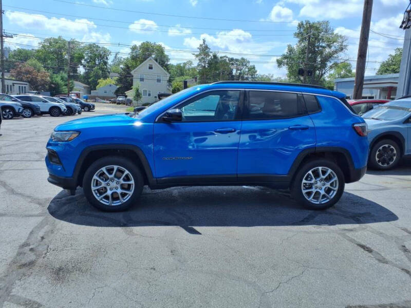 2023 Jeep Compass Latitude Lux