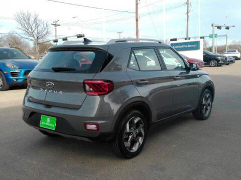 2021 Hyundai Venue SEL