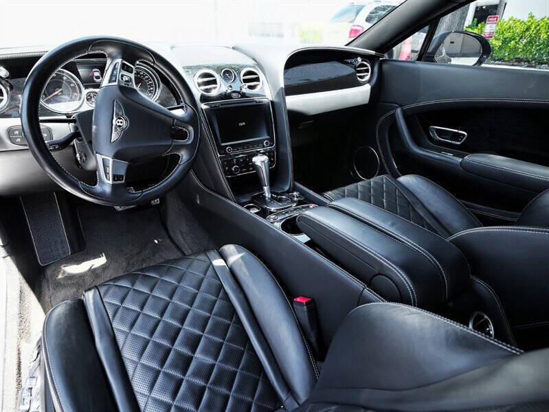 2016 Bentley Continental 43