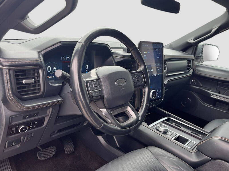 2023 Ford Expedition MAX Platinum