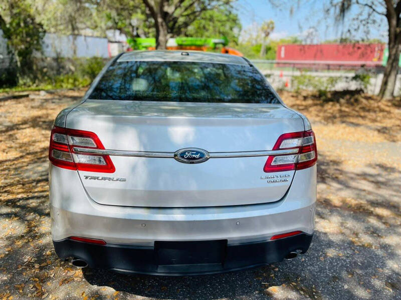 2013 Ford Taurus Limited