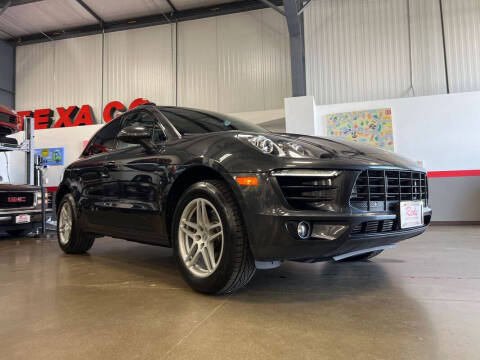 2017 Porsche Macan