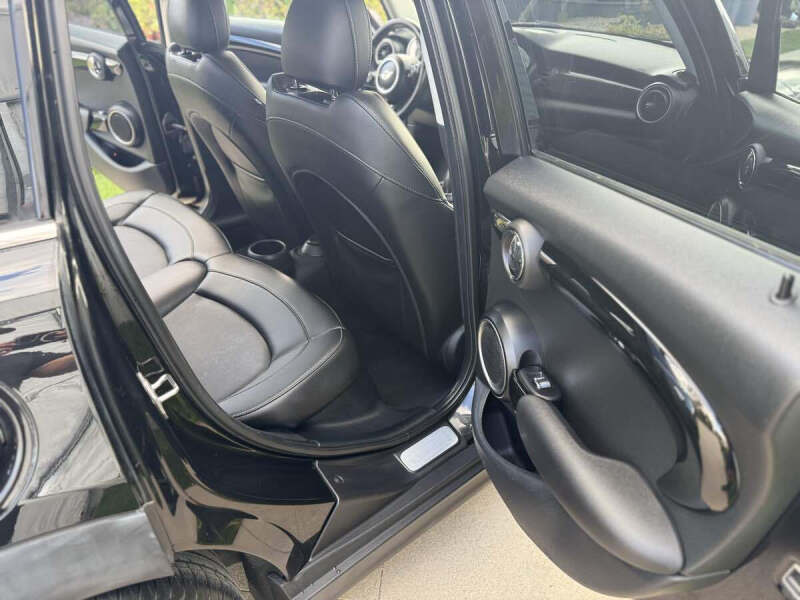 2015 MINI Hardtop 4 Door Cooper S