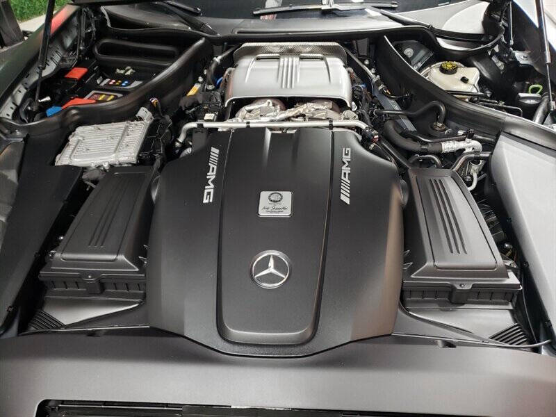 2020 Mercedes-Benz AMG GT 16