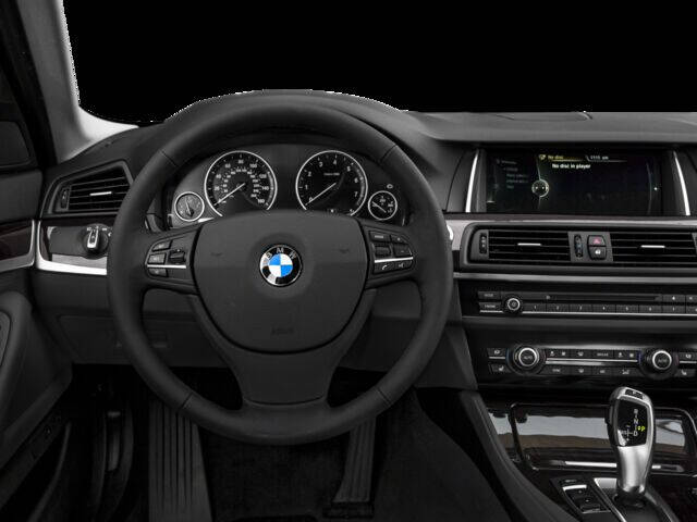 2016 BMW 5 Series 528i