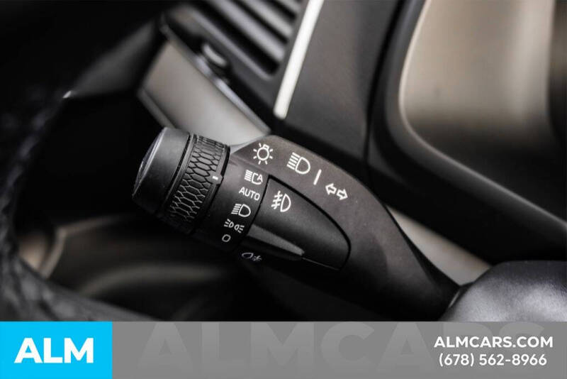 2025 Volvo XC90 B5 Core Bright Theme