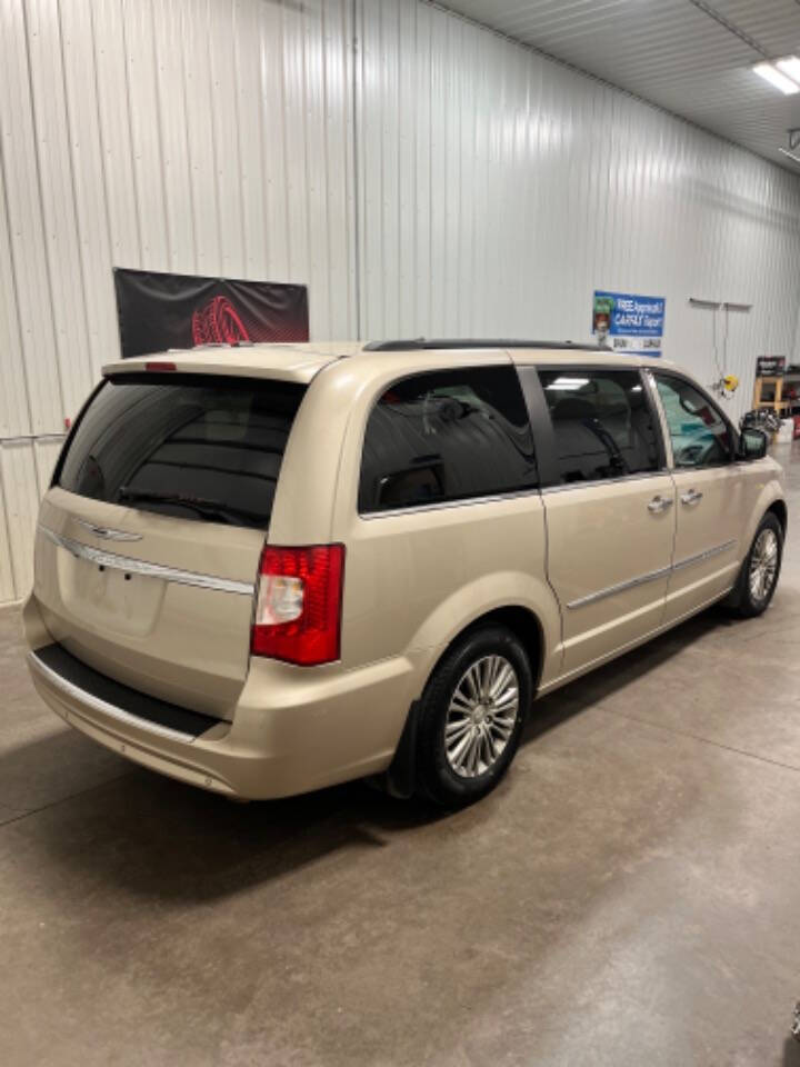 2013 Chrysler Town and Country for sale at Exclusive Motors in Sioux Falls, SD