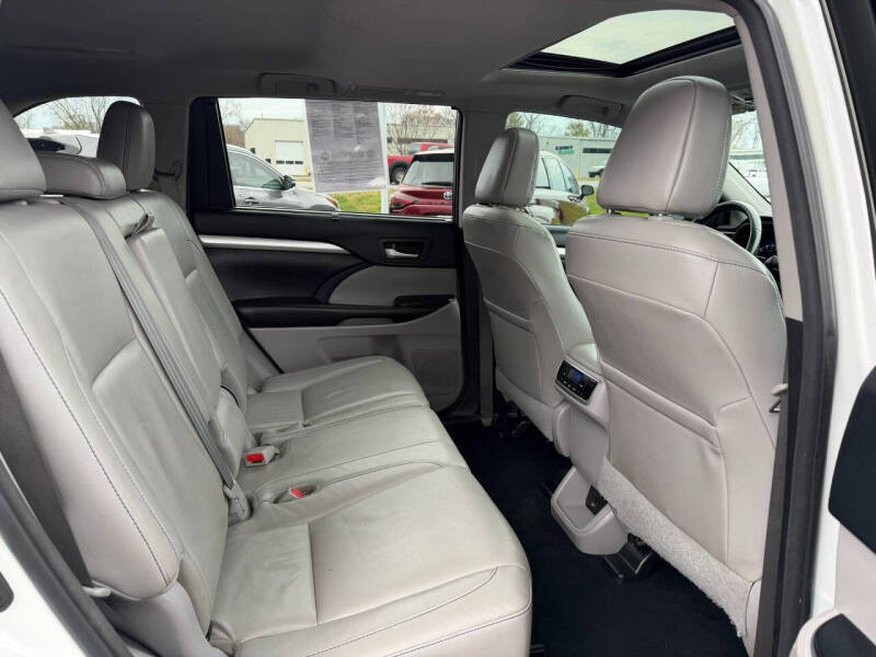 2017 Toyota Highlander XLE