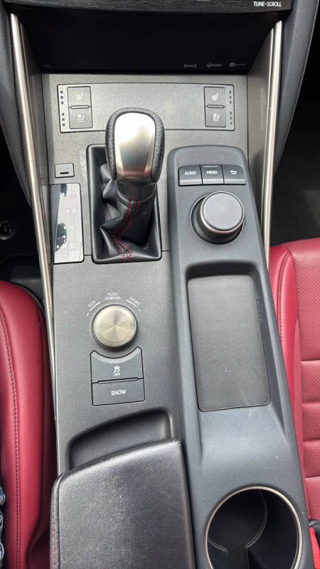 2018 Lexus IS 300