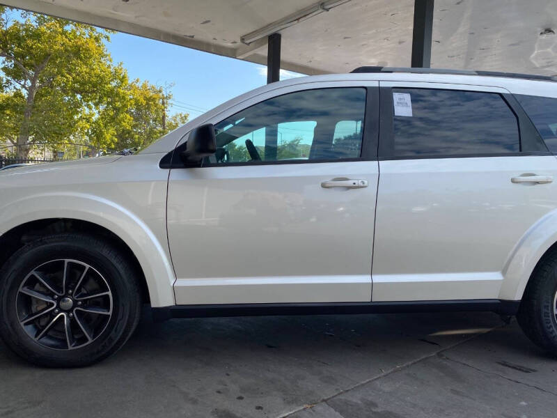 2017 Dodge Journey SE