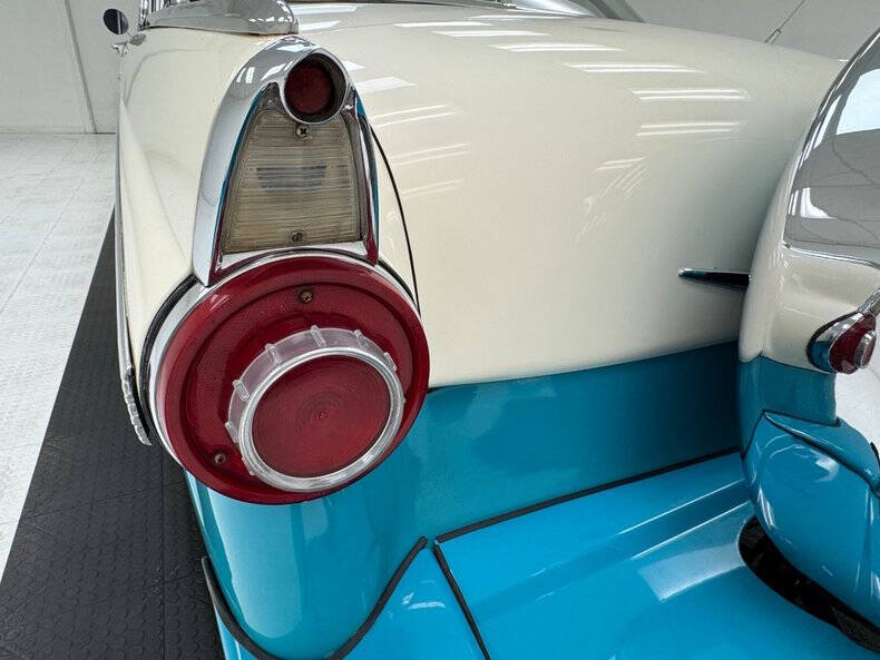 1956 Ford Fairlane