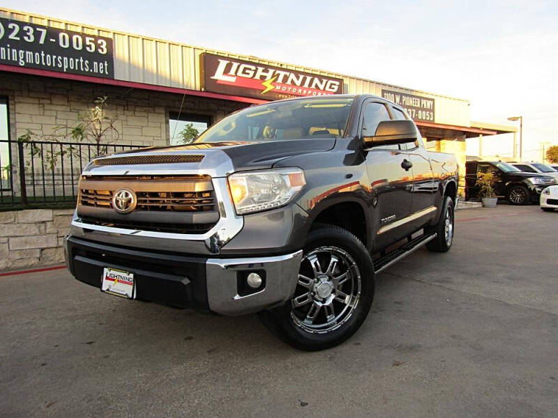 2015 Toyota Tundra SR
