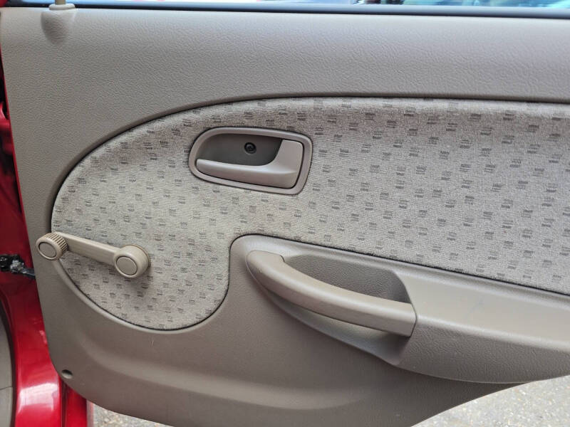 2003 Kia Rio