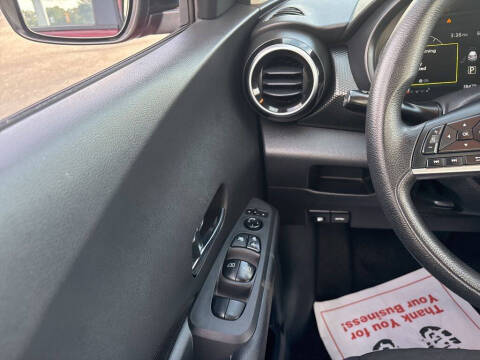 2023 Nissan Kicks SV