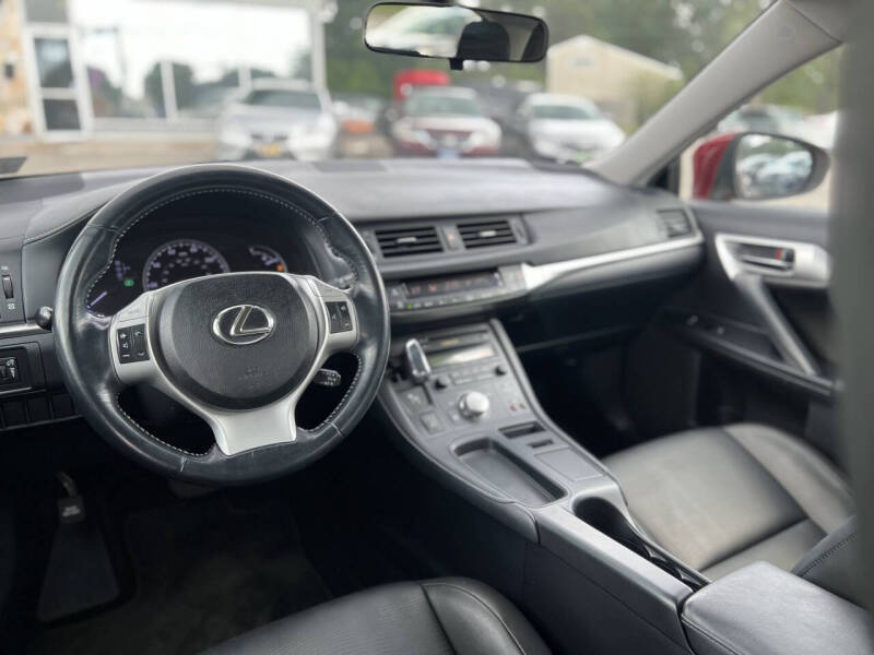 2011 Lexus CT 200h