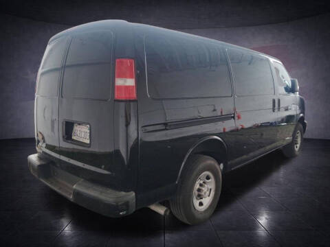 2021 Chevrolet Express 2500