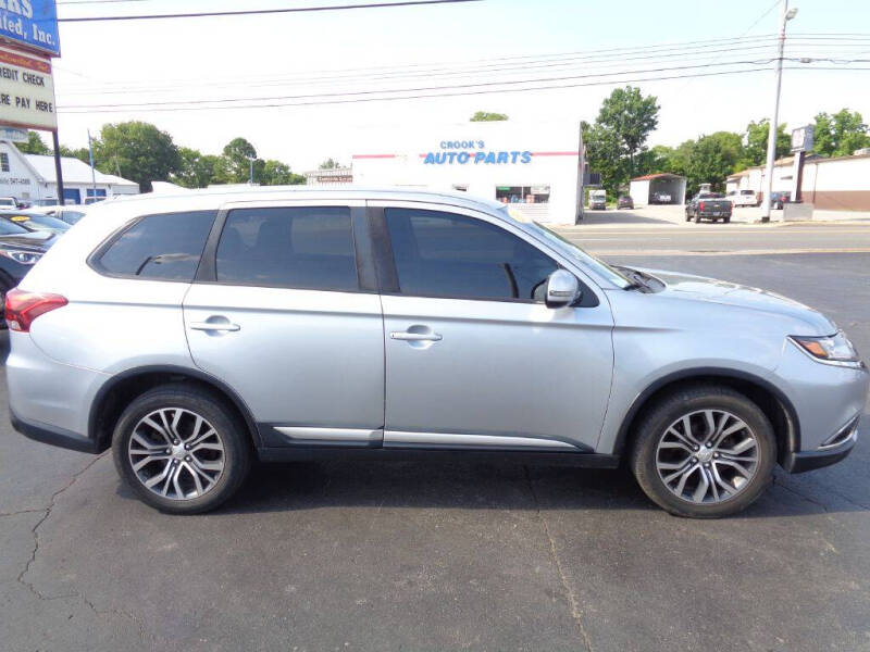2017 Mitsubishi Outlander SE