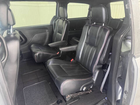 2016 Dodge Grand Caravan R/T