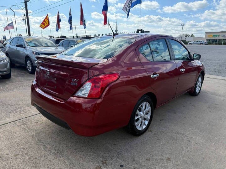 2017 Nissan Versa 1.6 SV