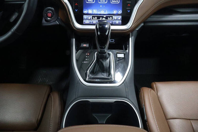 2023 Subaru Outback Touring XT