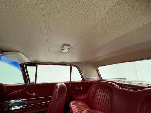 1960 Ford Thunderbird