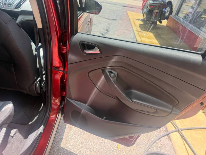 2016 Ford Escape SE