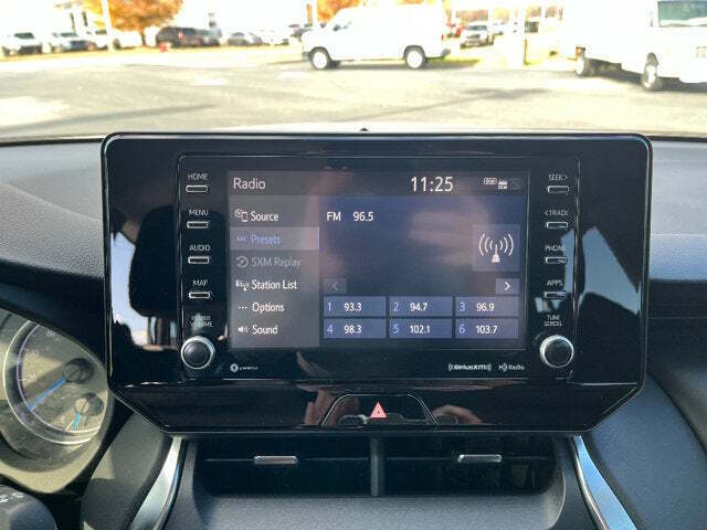 2021 Toyota Venza 23