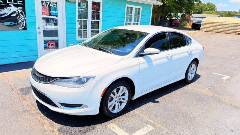 2017 Chrysler 200 Limited Platinum