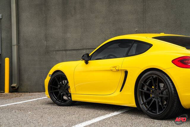 2016 Porsche Cayman