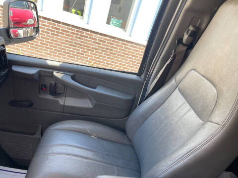 2011 Chevrolet Express 2500