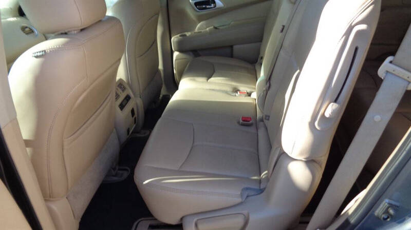 2015 Nissan Pathfinder SL