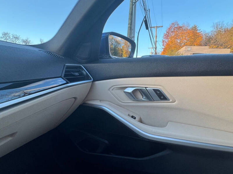 2019 BMW 3 Series 330i xDrive