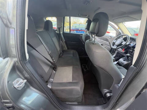 2011 Jeep Compass Sport