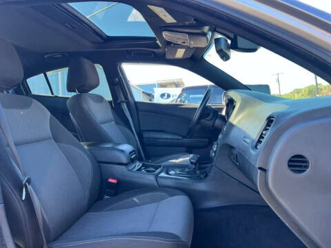 2016 Dodge Charger SE