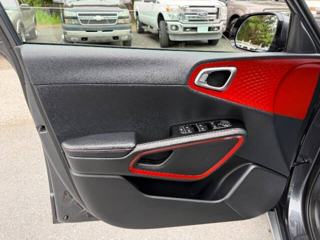 2023 Kia Soul GT-Line