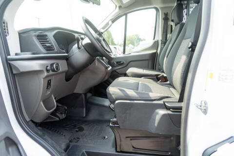 2025 Ford Transit