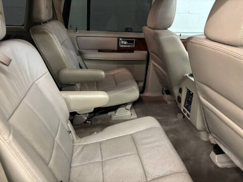 2012 Lincoln Navigator