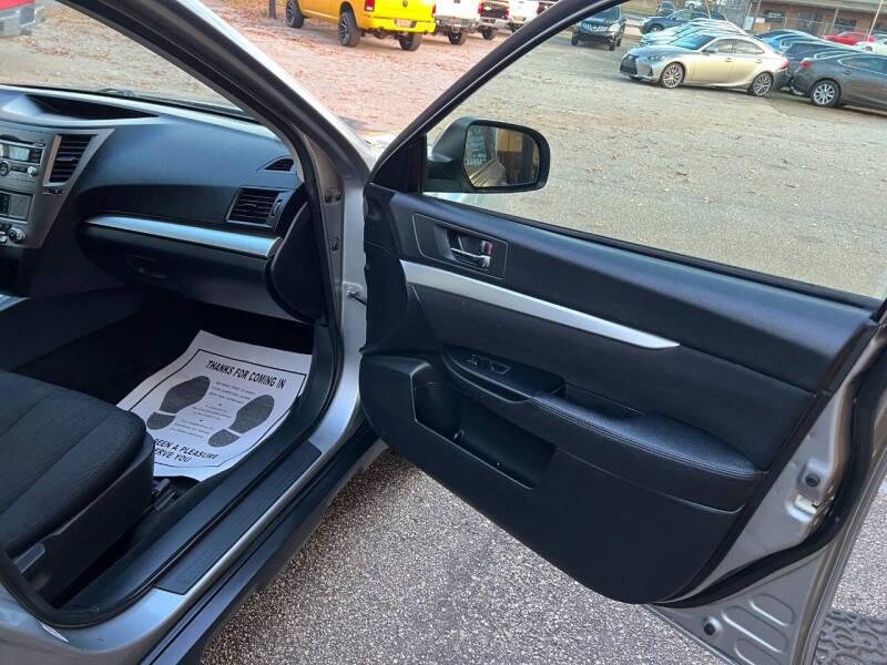 2011 Subaru Outback 2.5i Premium